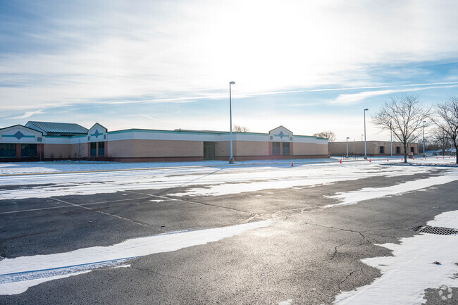 Hickory Elementary is a great option for education in Avon.