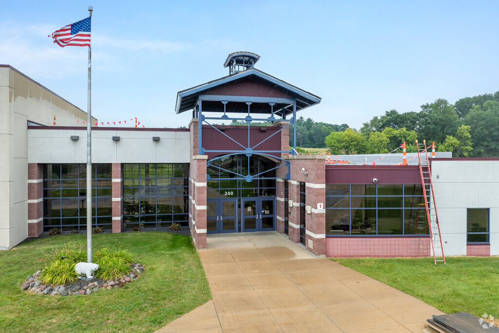 Educational opportunities abound at Hortonville Elementary School.