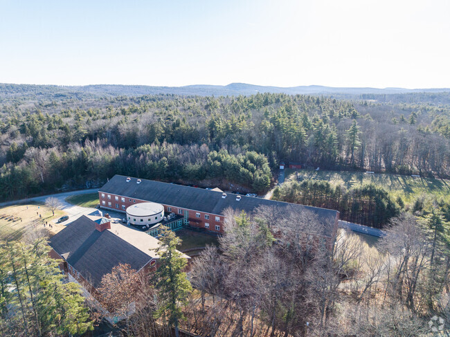 Boynton Middle School in New Ipswich, NH serves grades 6-8.