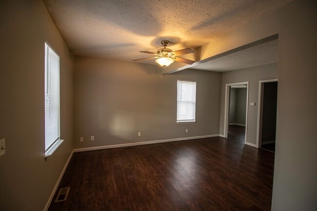 803-805 N 7th St unit 805 N 7th St, Lafayette, IN 47904 - photo 2