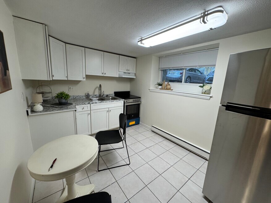 365 Faneuil St unit 2, Brighton, MA 02135 - photo 1