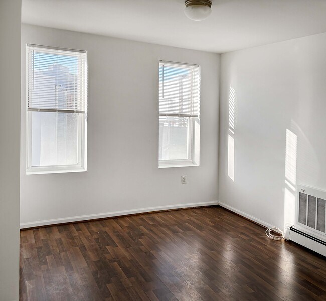 1708 S 22nd St, Philadelphia, PA 19145 - photo 7