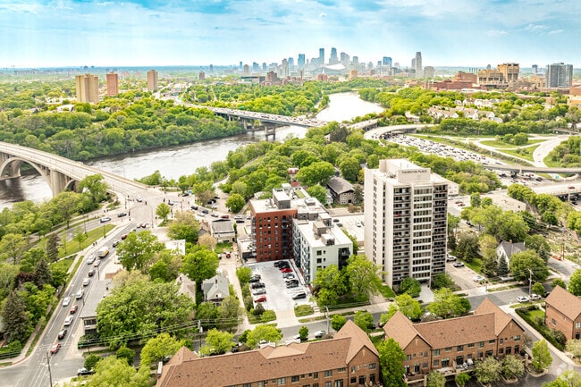 22 on the River, Minneapolis, MN 55414 - photo 3
