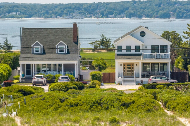 Some homes in the Eaton's Neck area are positioned close together, but feature waterfront views.