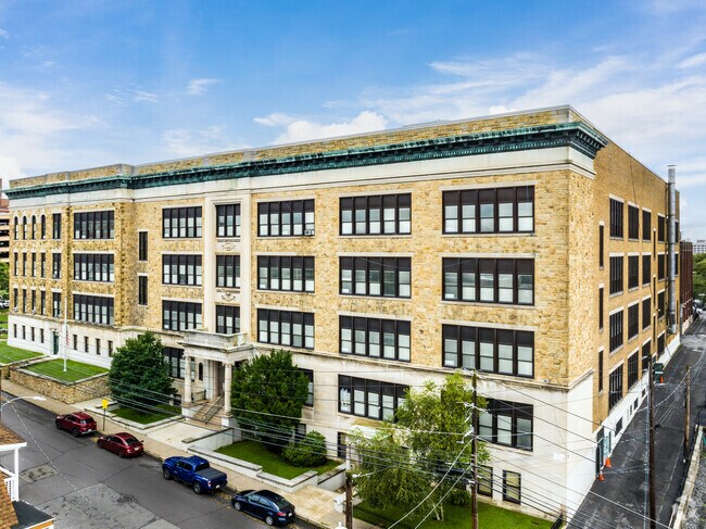 Northeast Scranton Intermediate School serves the students of Pine Brook, PA.