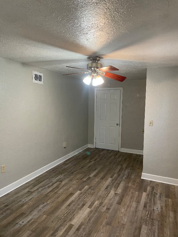 704 10th Ave unit 1R, Huntington, WV 25701 - photo 6