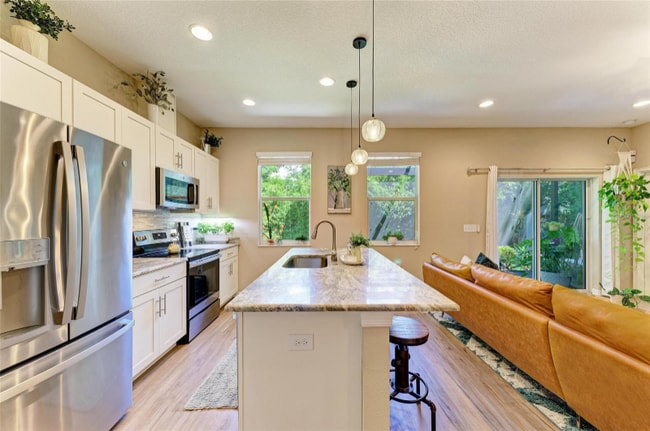 2304 E 22nd Ave, Tampa, FL 33605 - photo 4