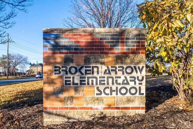 Broken Arrow serves students in Pre-kindergarten through sixth grade in Shawnee, Kansas.