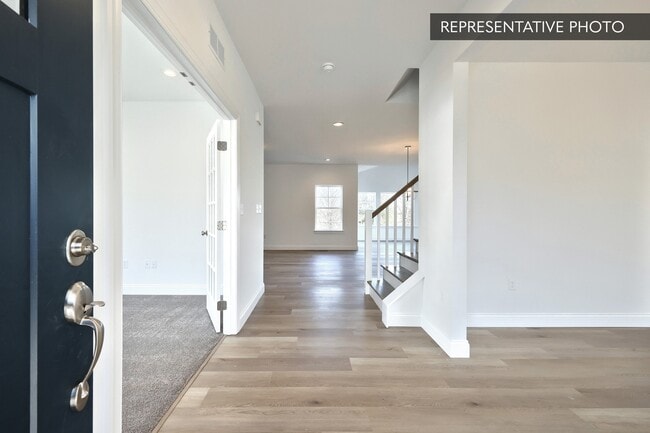 2267 Warrensville Rd, Montoursville, PA 17754 - photo 3