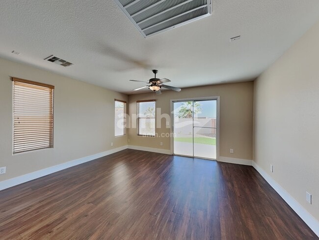 6490 Albina Creek St, Las Vegas, NV 89149 - photo 6