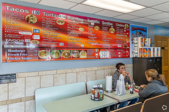 Jalisco Tacos has a great taco menu with many options in McCarty Burlington Aurora.