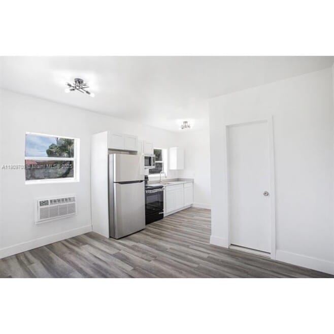 2424 NW 7th Ct, Miami, FL 33127 - photo 1