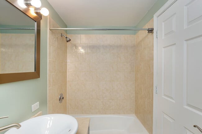 1600 N Halsted St unit ID1035504P, Chicago, IL 60614 - photo 4