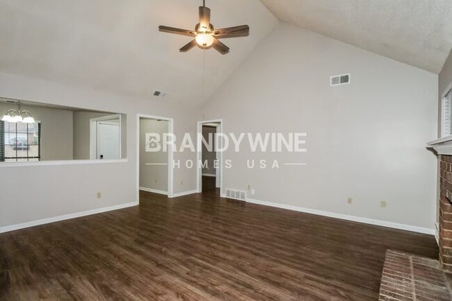 5762 Riverhead Ave, Memphis, TN 38135 - photo 5