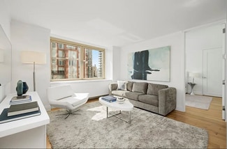 121 E 39th St, New York, NY 10016