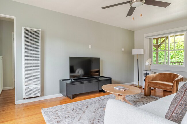 325 Hawthorne Ave unit FL1-ID2114, Palo Alto, CA 94301 - photo 4