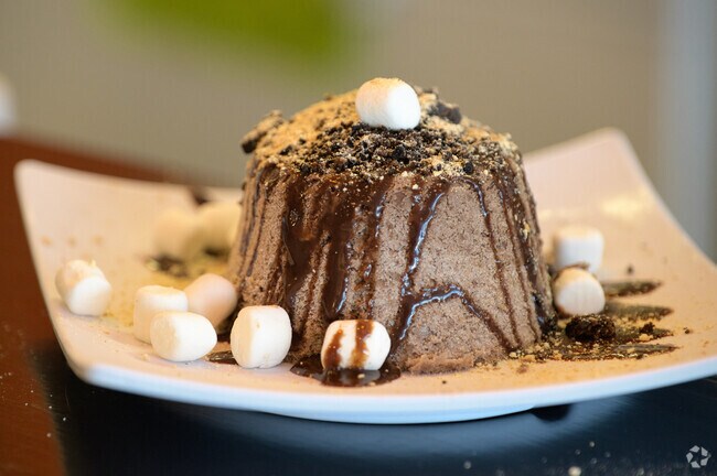 Satisfy your sweet tooth at Vampire Penguin, where you can enjoy fluffy, creamy shaved snow.