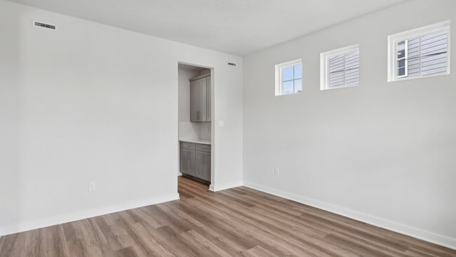 410 Barons Ct, Venetia, PA 15367 - photo 7