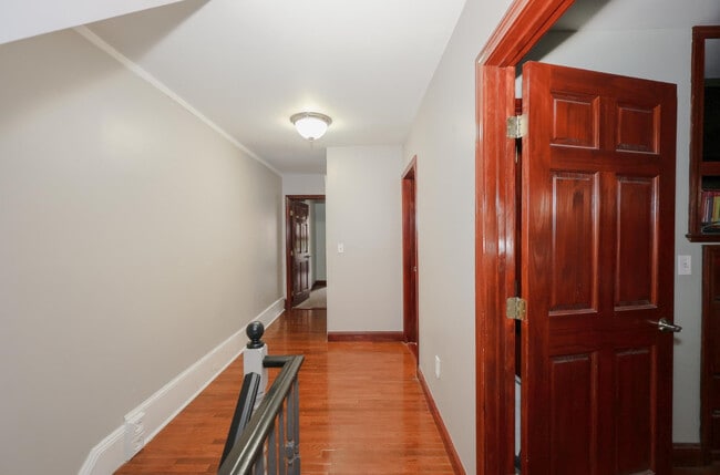 331 E High St unit 331 E High, Manchester, NH 03104 - photo 6