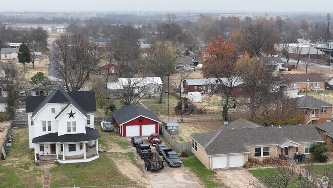Stroud, Oklahoma is a small town offering many home styles.