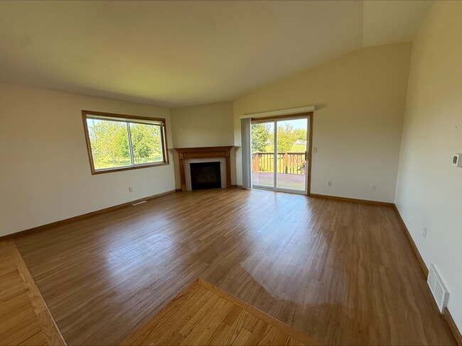 4338 132nd St, Lake Hallie, WI 54729 - photo 4