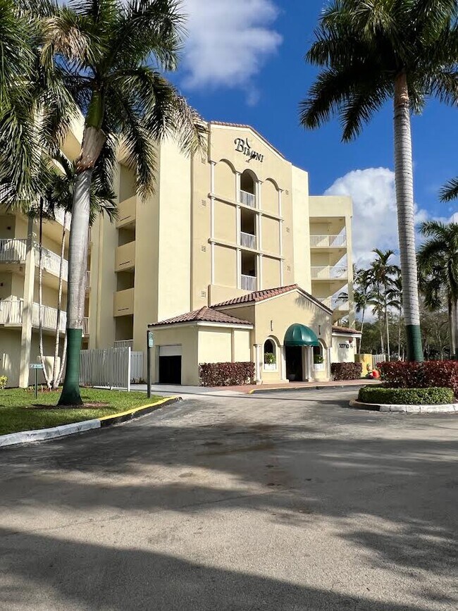 10710 NW 66th St Unit 103, Doral, FL 33178