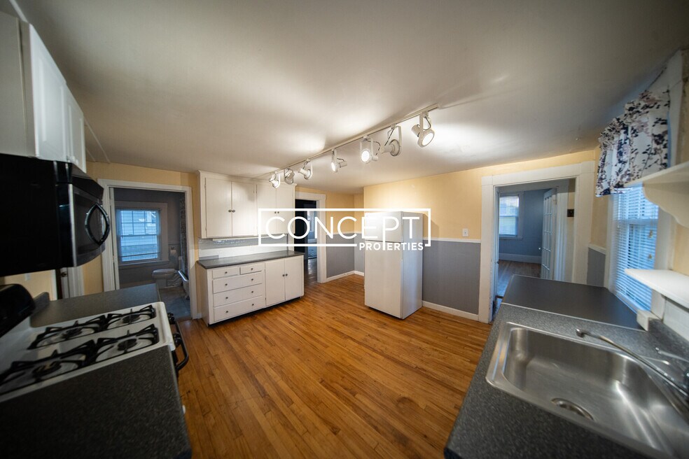 63 Dustin St unit 1, Boston, MA 02135 - photo 1