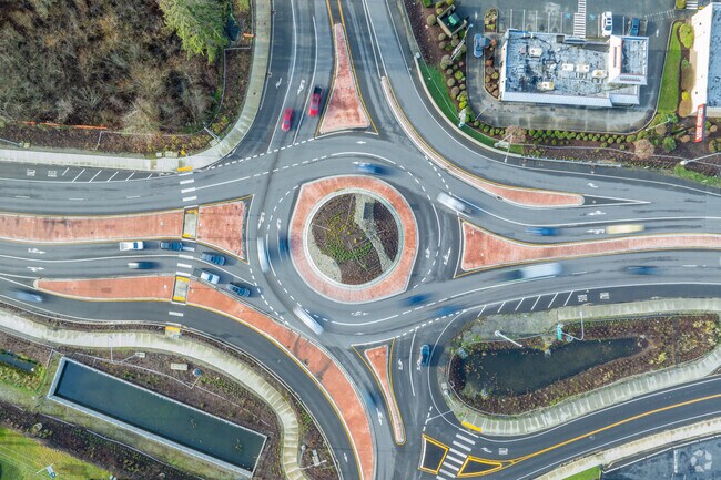 Highway 9 provides Lake Stevens residents easy access to the surrounding areas.