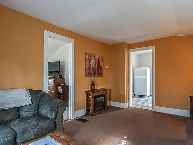 10 North St unit 2, Baldwinsville, NY 13027 - photo 3