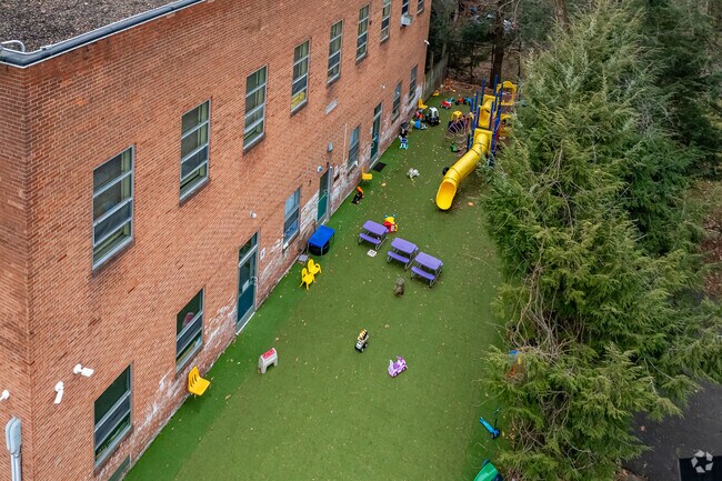 Hillel Academy Pittsburgh has a play area for students.