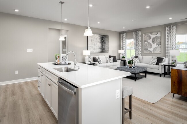 8190 W Danube Loop unit 36142661, New Kent, VA 23124 - photo 2