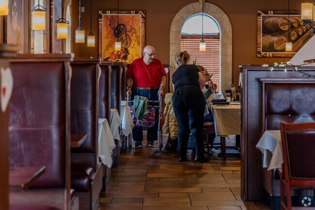 Kaptain Jimmy's offers great seafood options in Agawam, MA.