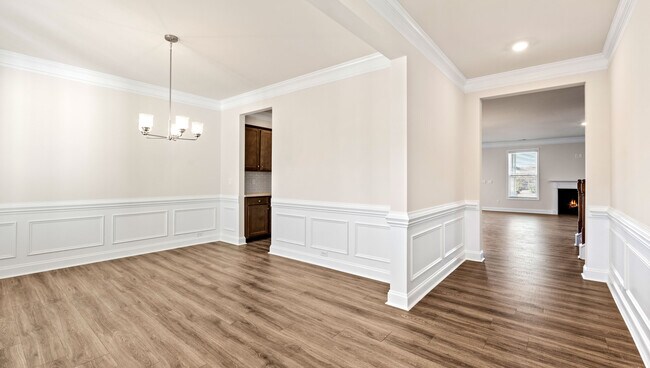 401 Fiery Rd, Mauldin, SC 29607 - photo 4