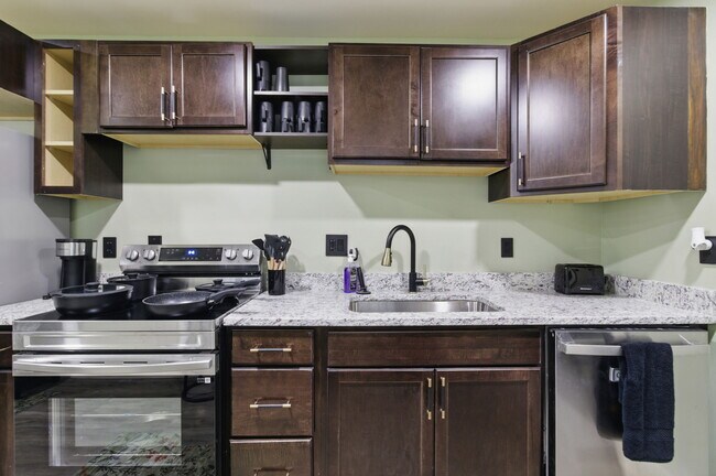 1232 W Lombard St unit D2, Baltimore, MD 21223 - photo 5