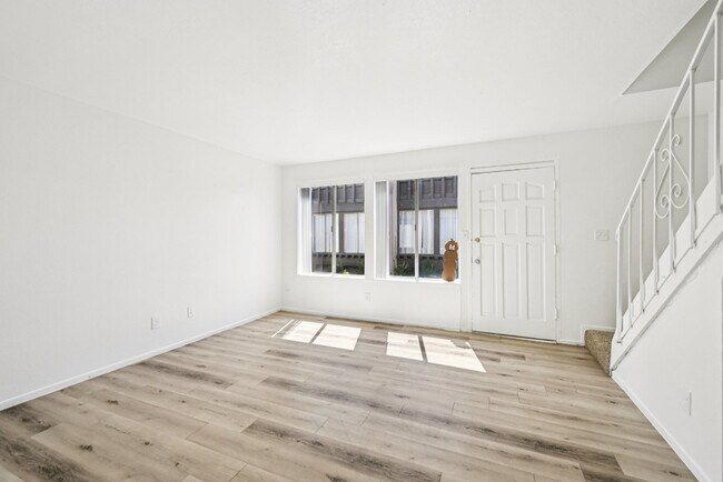 The Park on 57th Ave, Glendale, AZ 85301 - photo 5