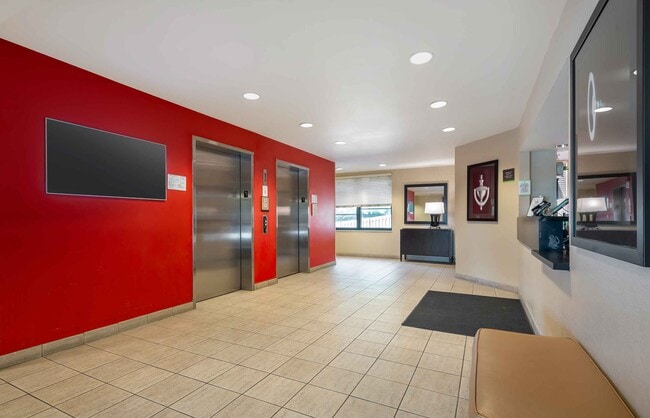 437 Irwins Ln, Plymouth Meeting, PA 19462 - photo 7