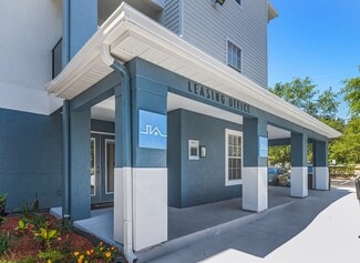 12100 Renaissance Ct, Orlando, FL 32826