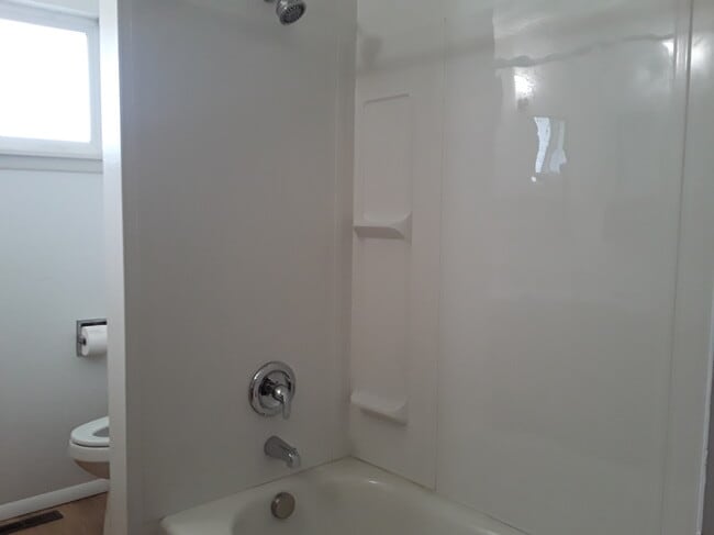 212 Juniper St N, Twin Falls, ID 83301 - photo 5