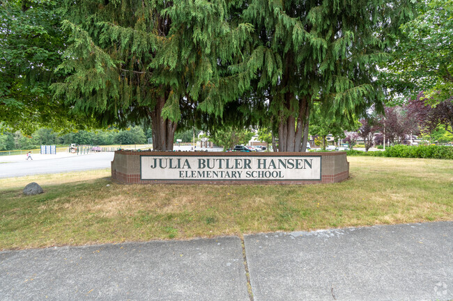 Julia Butler Hansen Elementary School has an enrollment of 540 students.