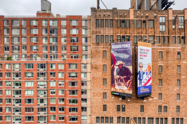 535 W 23 St unit FL5-ID2193, New York, NY 10011 - photo 4