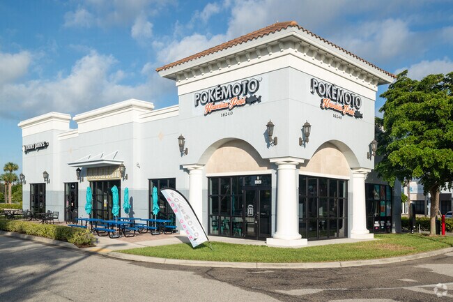 The Pokemoto restaurant is a tasty spot for lunch near Harlem Heights.