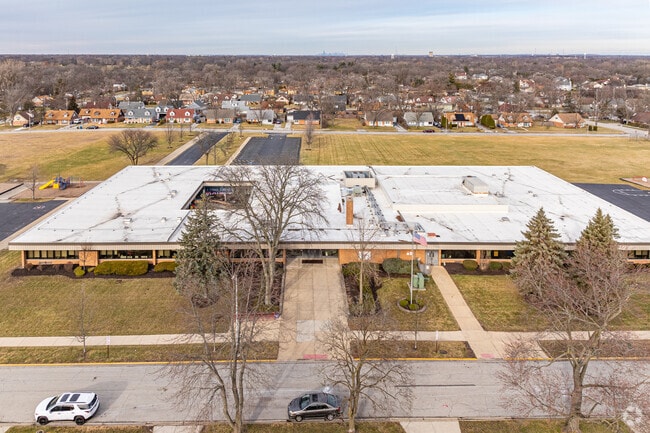 Serena Hills Elementary School has an overall Niche grade of B.