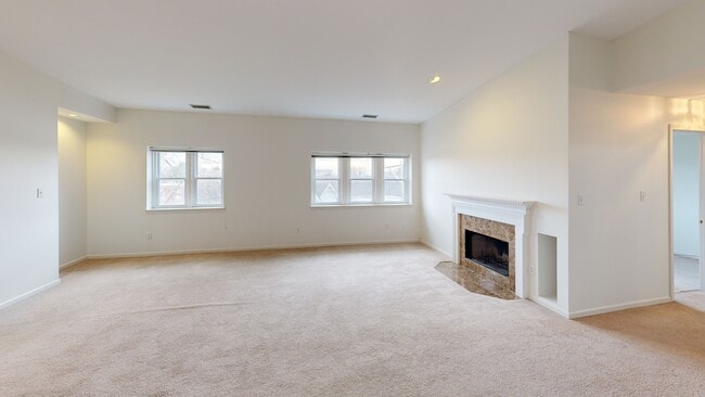 Churchill Court unit 3R, Haverford, PA 19041 - photo 3
