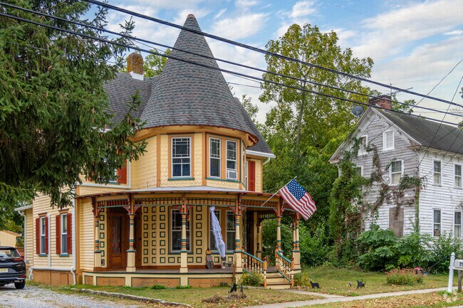 This unique Tudor home in Downe Township hints at the region’s architectural heritage.