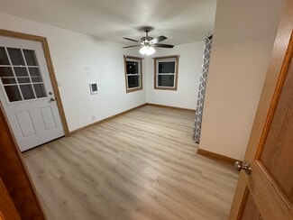 3078 S Kinnickinnic Ave Unit Upper, Milwaukee, WI 53207