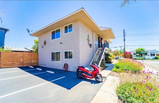 4511 34th St unit 1, San Diego, CA 92116 - photo 2