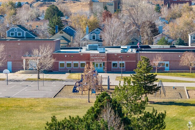 Mount Carbon Elementary School is an above-average, public school near Alkire Akres.