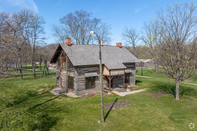 In 1893, Thomas Palmer gave the city land for Palmer Park.