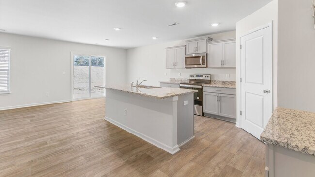 111 Greenbrier Way, Stoneville, NC 27048 - photo 5