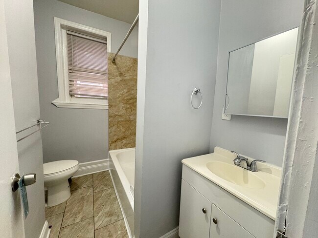 1203 Broad St 12